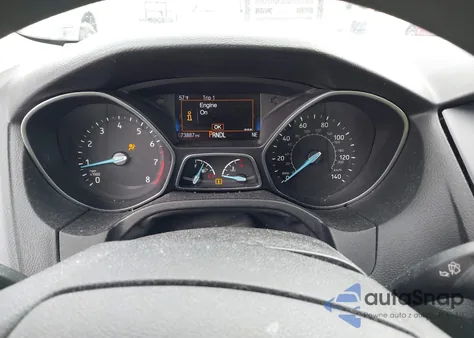 2016 Ford Focus Se z USA, uszkodzony, nr VIN 1FADP3F20GL271047